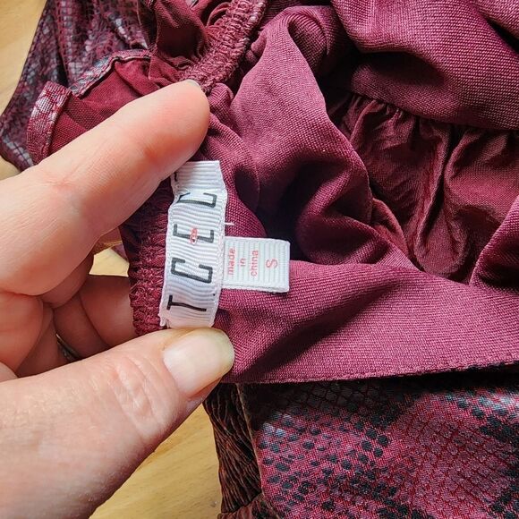 TCEC dress snakeskin print drop waist burgundy whimsigoth Dark Romance S - Picture 5 of 5